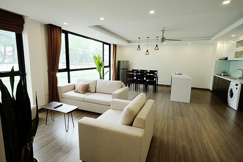 Spacious 2 Bedroom Apartment in Dang Thai Mai str, Tay Ho Hanoi