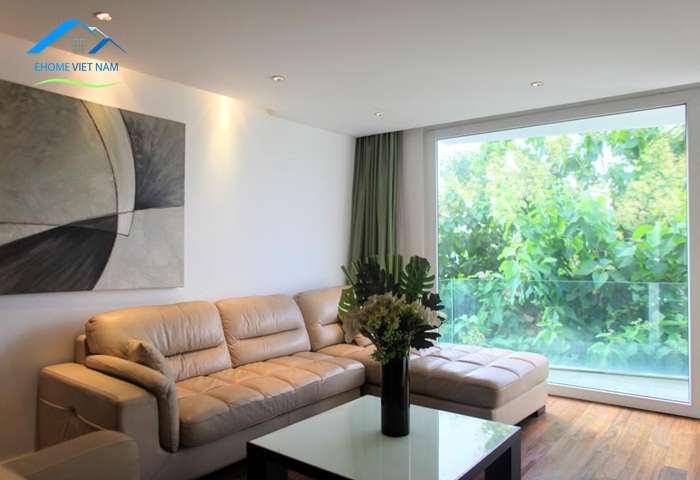 Serviced apartment with 2 bedrooms for rent in Tay Ho street, Westlake area