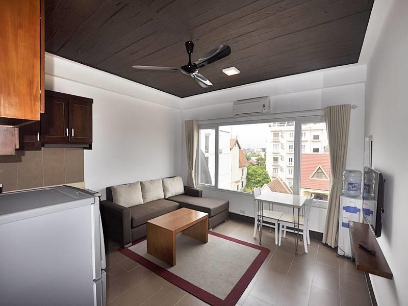 1 bedrooms serviced apartment in Tay Ho street for rent