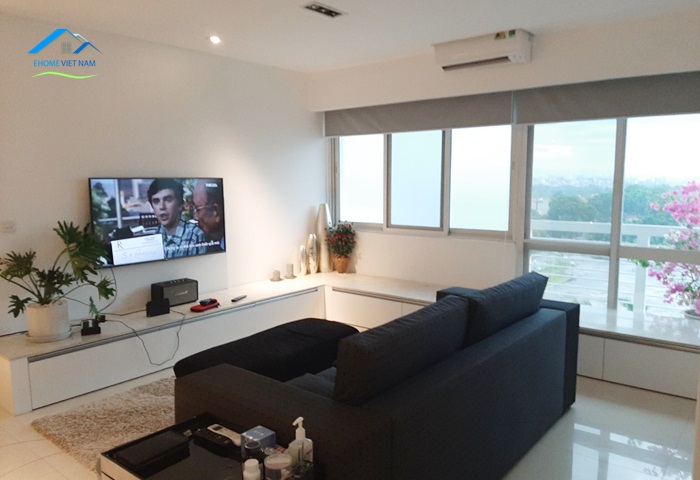 Modern 3 bedroom apartment in E Buiding for rent